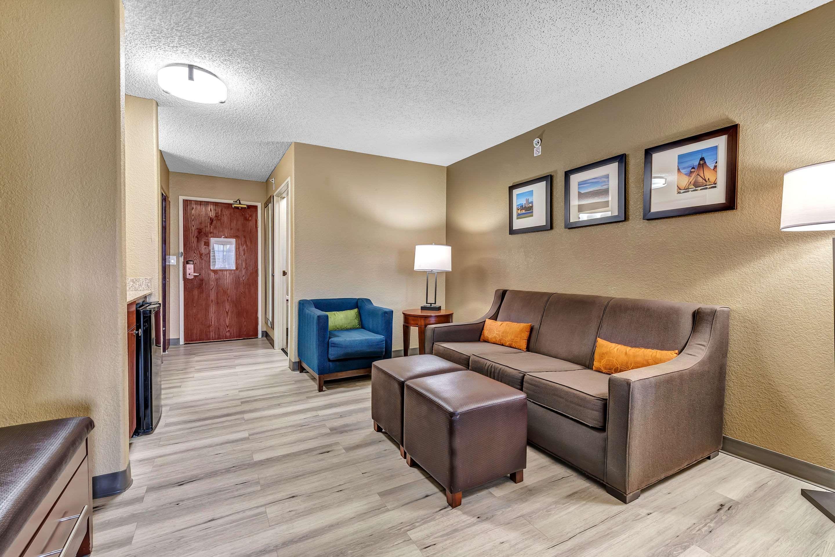 Comfort Suites Lakewood - Denver Exteriör bild
