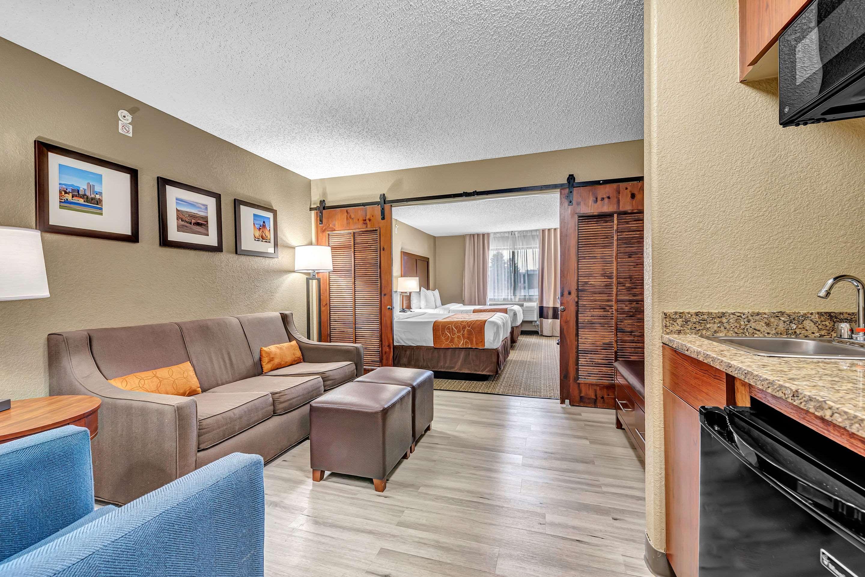 Comfort Suites Lakewood - Denver Exteriör bild