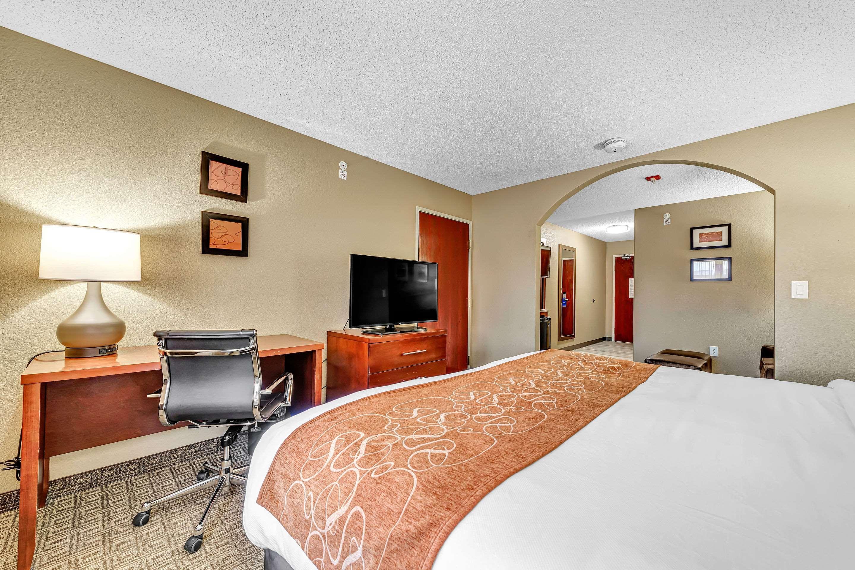 Comfort Suites Lakewood - Denver Exteriör bild