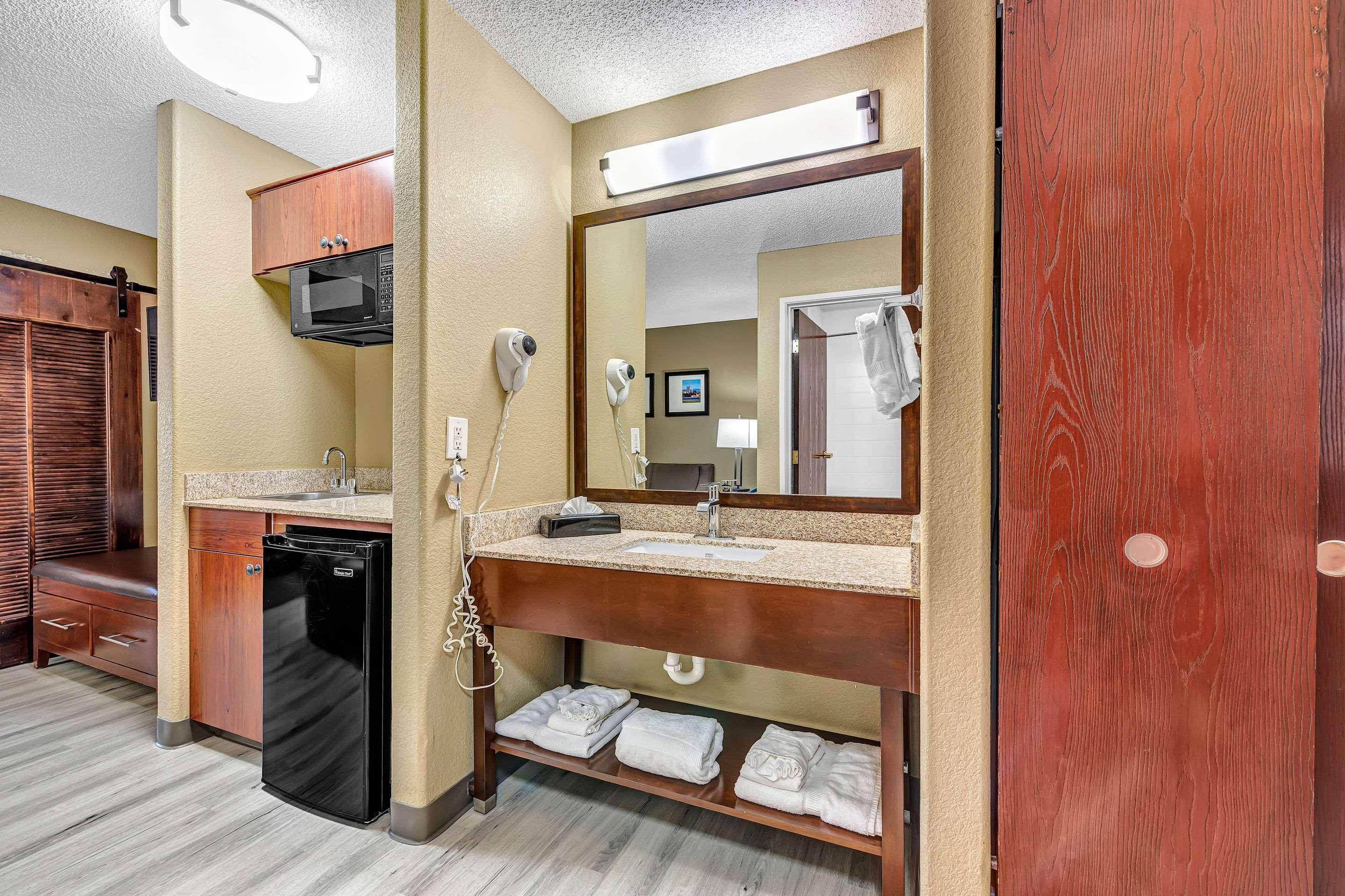 Comfort Suites Lakewood - Denver Exteriör bild